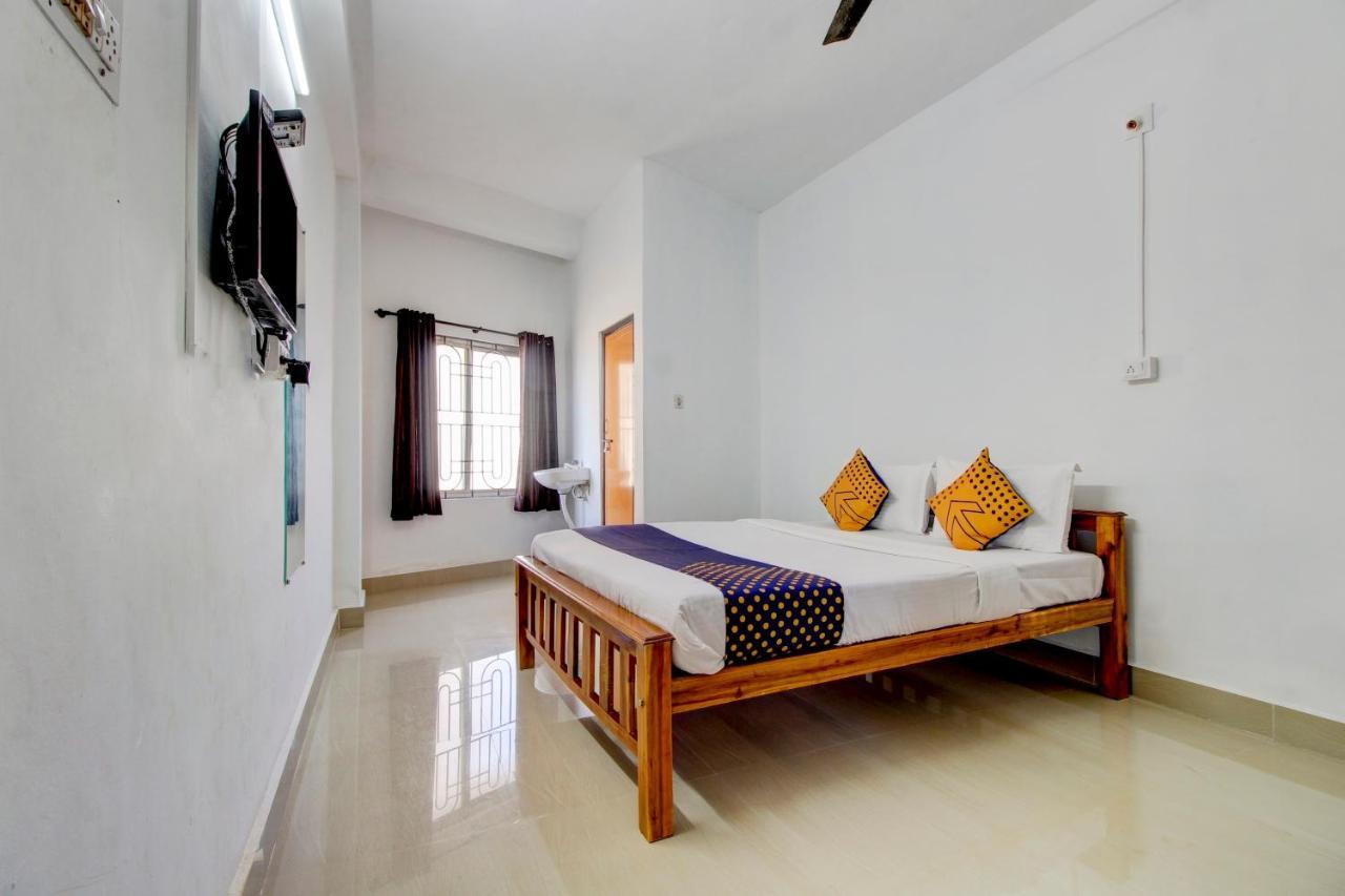 مانيبال Spot On Hotel Samruddhi Residency المظهر الخارجي الصورة